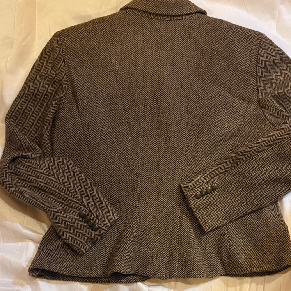 94- Chaps Tan Herringbone Women's Blazer - Picture 3 of 3